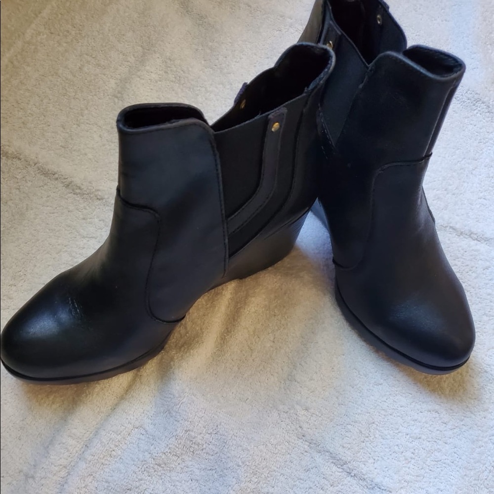 Woman shoes
